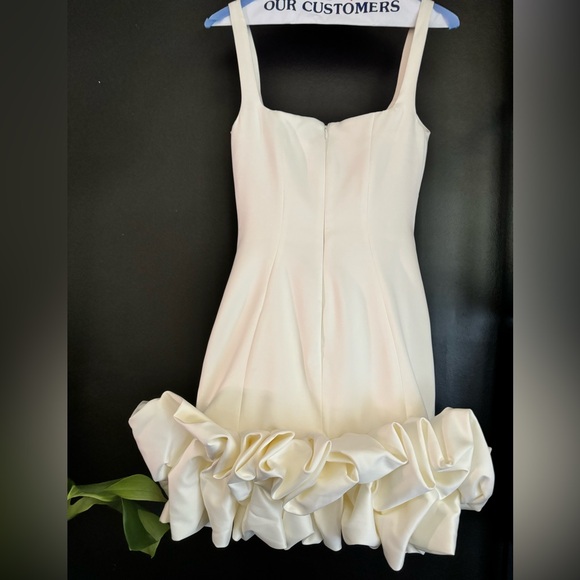 HOUSE OF CB DRESS - Picture 2 of 9